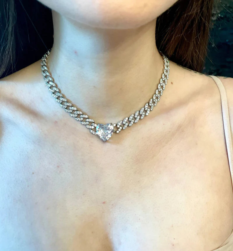 VR Hello Gorgeous Necklace